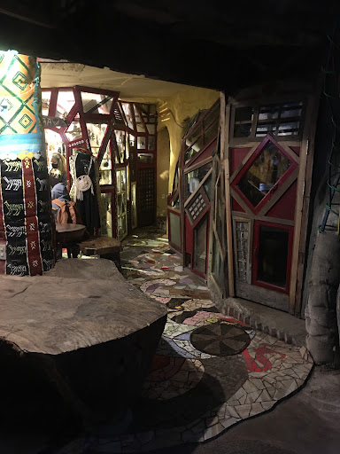 Kidlat Tahimik Sinematik